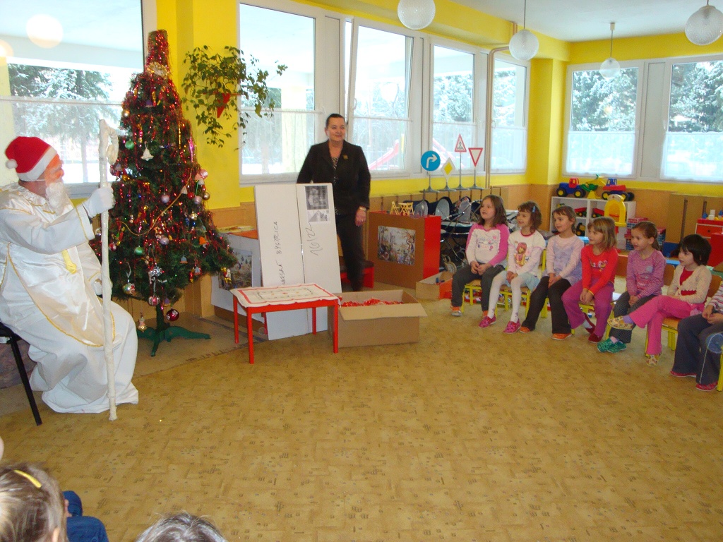 Fotogaléria Stretnutie s Mikulášom (9) Stretnutie s Mikulášom