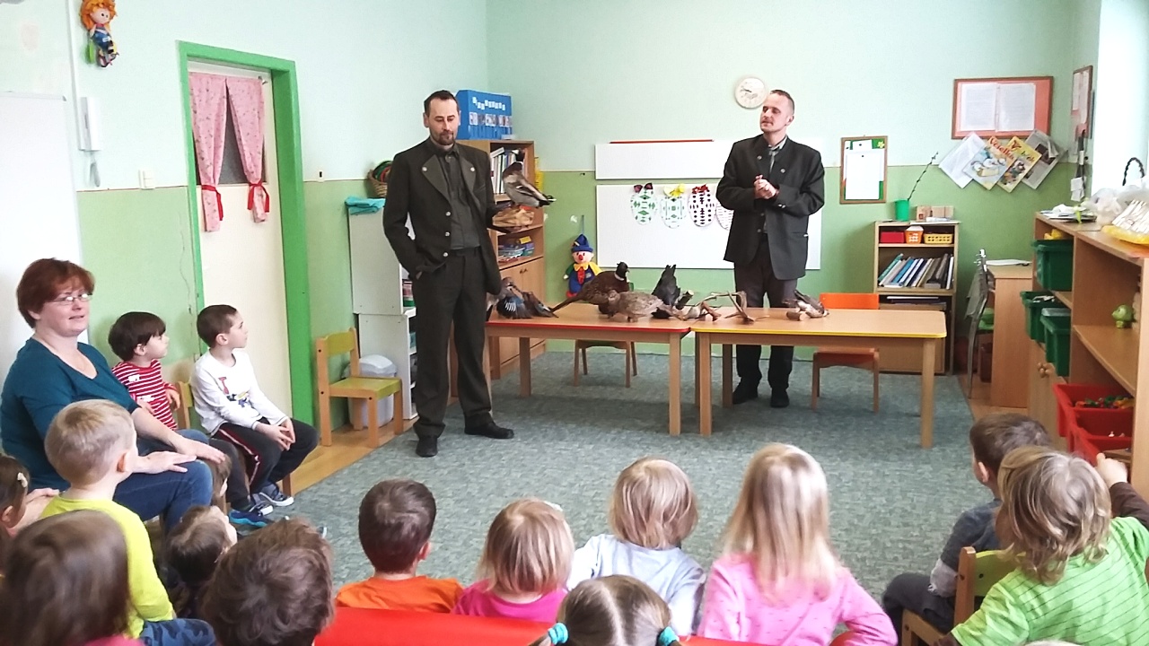 Fotogaléria Poľovníci v MŠ (7) Poľovníci v MŠ